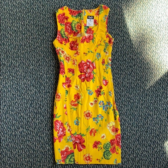 dolce gabbana yellow dress